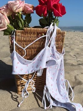 White Floral Tie-Side Bikini Set